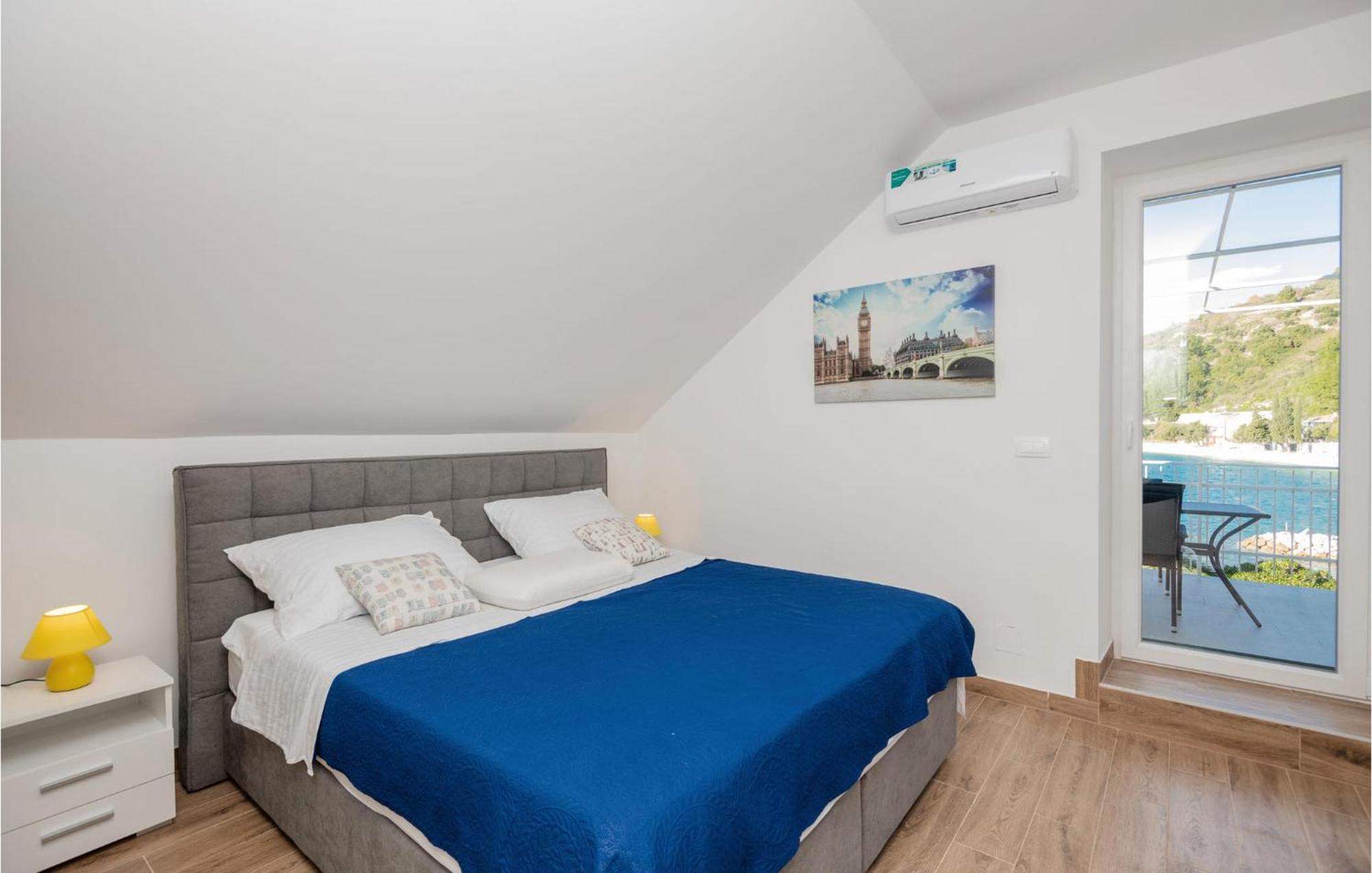 Nice Apartment In Podaca With Wi-Fi Kültér fotó